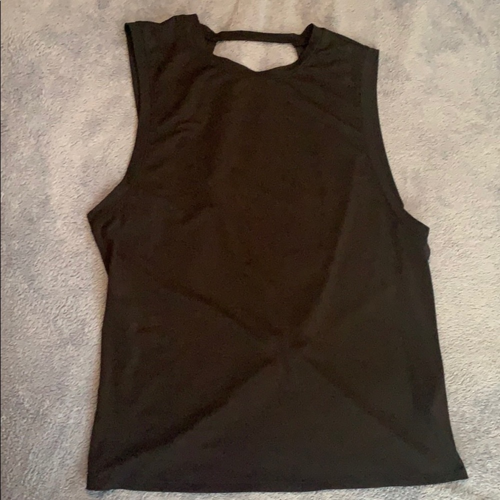Open back tank